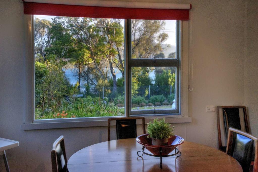Cove Beach Apartment 1 Coles Bay Dış mekan fotoğraf